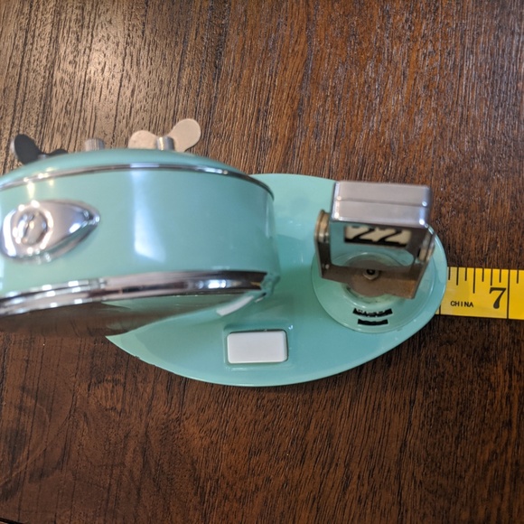 VTG - "Golden Cock" Alarm/Calendar Clock - Works - Picture 6 of 10